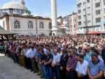 Ordu’da Trafik Kazasında Hayatını Kaybeden 4 Kişi Gümüşhane’de Gözyaşlarıyla Toprağa Verildi