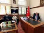 Turhal Şehit Aileleri Derneği’nden Vali Çomaktekin’e Ziyaret