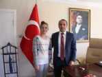 Kaymakam Erdoğan 11 Öğrenci’yi Altınla Ödüllendirdi