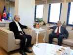 Başkan Karaosmanoğlu Petrol-iş’i Ziyaret Etti
