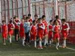 Bayraklı’da Kış Spor Okullarına Yoğun İlgi