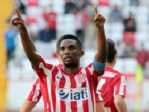 Eto’o, Antalyaspor’un Kasasını Doldurdu