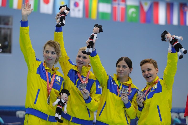 Masa tenisinde Çin'den ikide iki