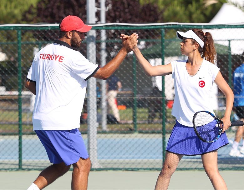 Asuman&Tutem yarı finalde