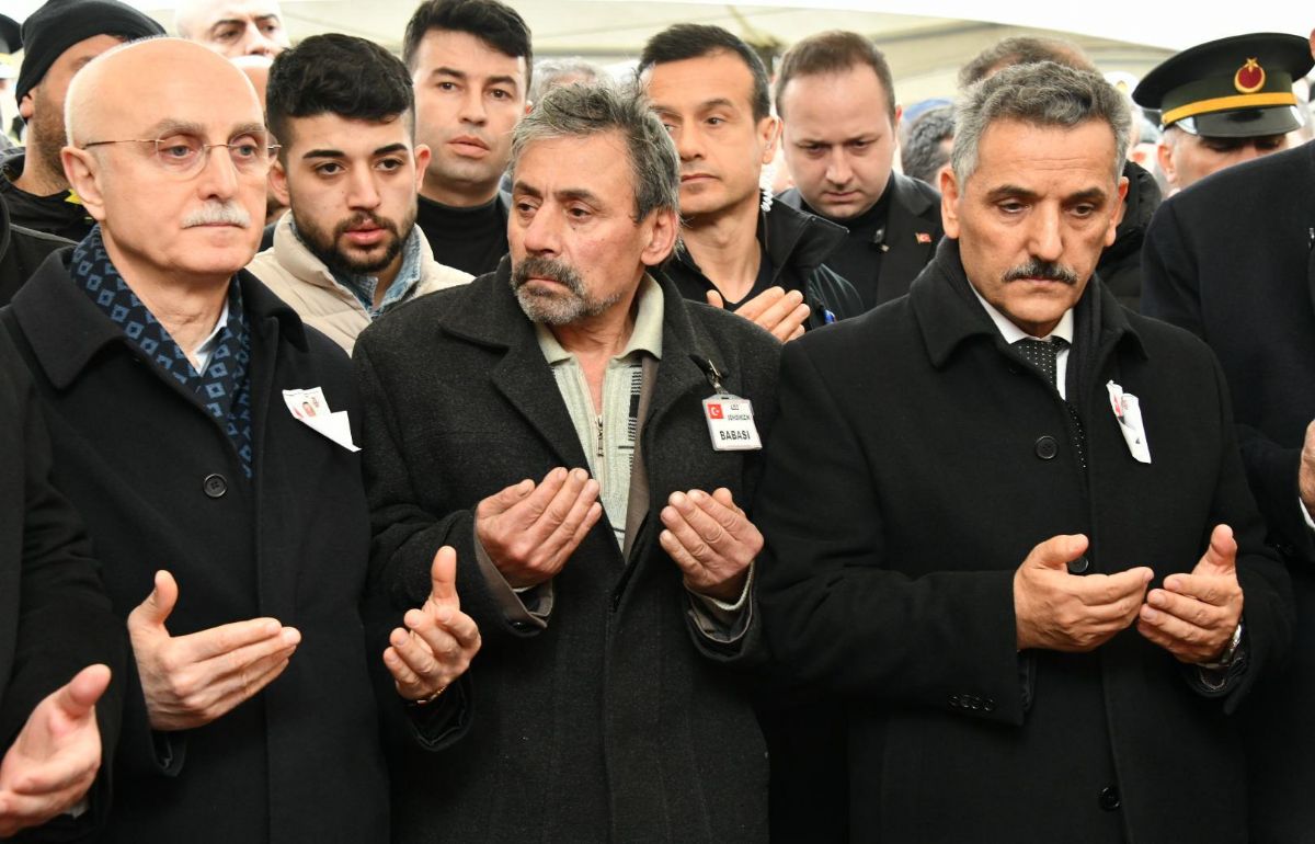Şehit Tayfun Pekel'e veda