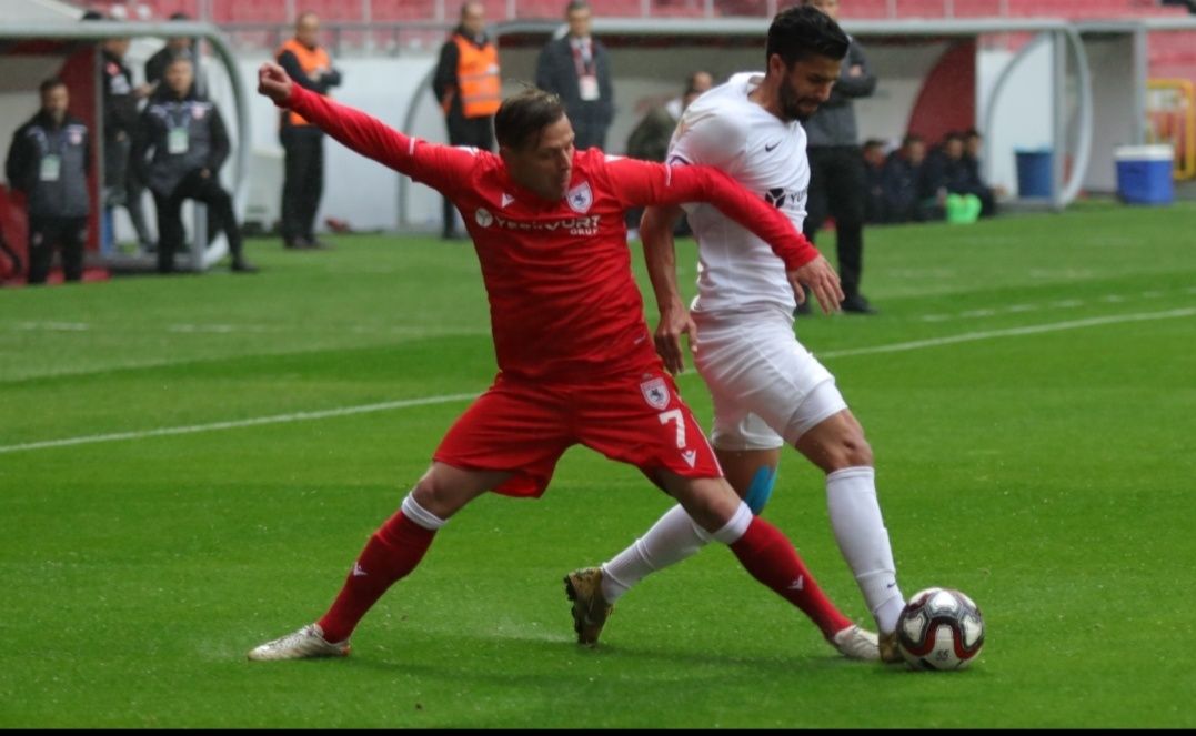 KOŞAR ADIM ŞAMPİYONLUĞA