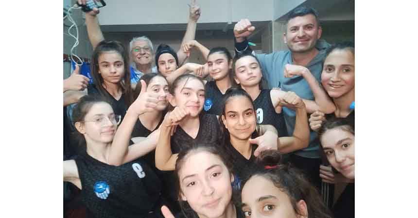 Canik'in kızları en iyiler arasında